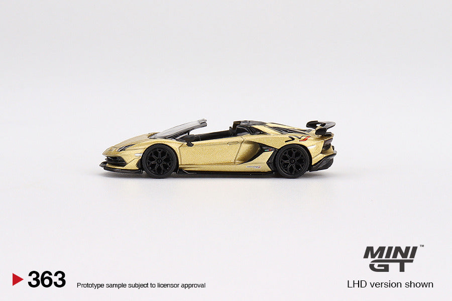 Lamborghini Aventador SVJ Roadster