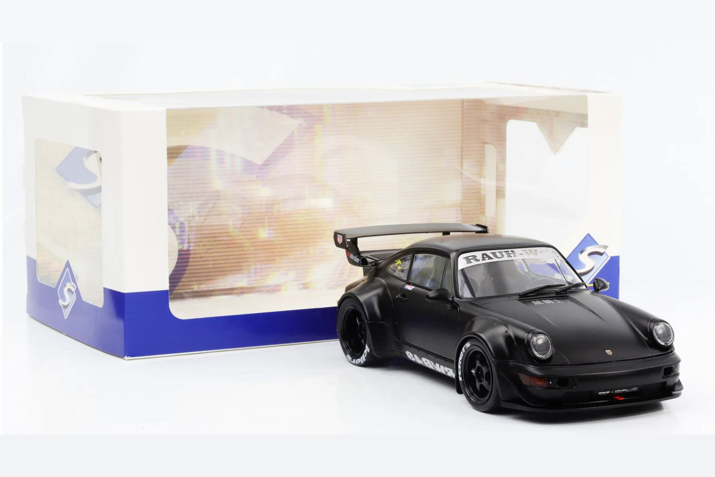 Porsche 911 (964) RWB Darth Vader