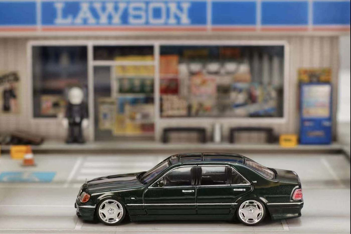 Mercedes-Benz W140 S600