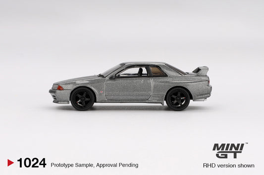 Nissan Skyline GT-R (NISMO BNR32 CRS Version)