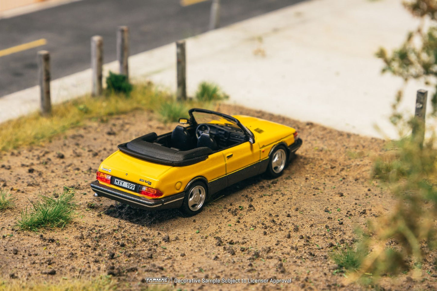 Saab 900 Turbo Convertible Yellow